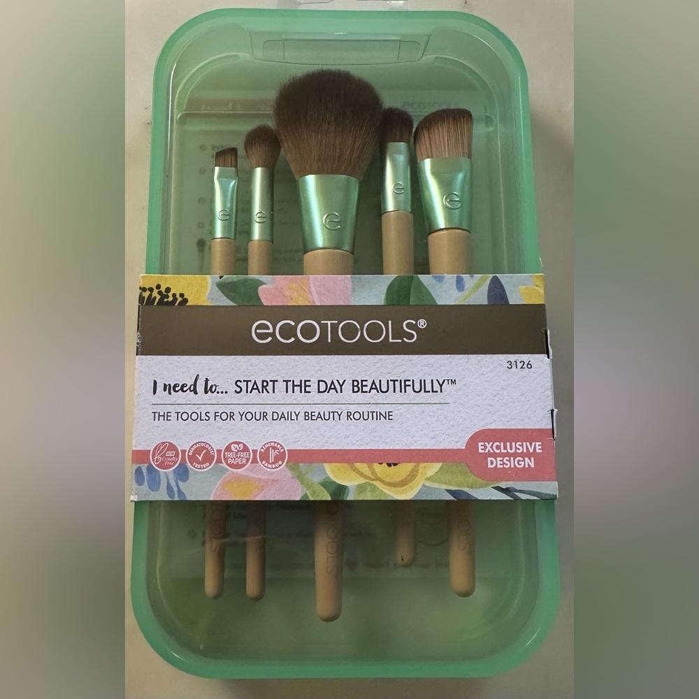 🆕 EcoTools Makeup Brush Set Start the day beautifully NWT